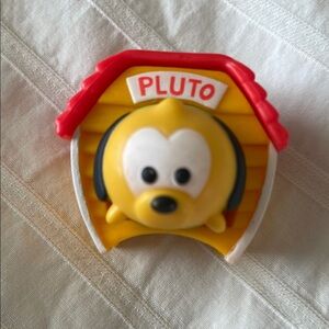 Disney Tsum Tsum Pluto Doghouse Toy
